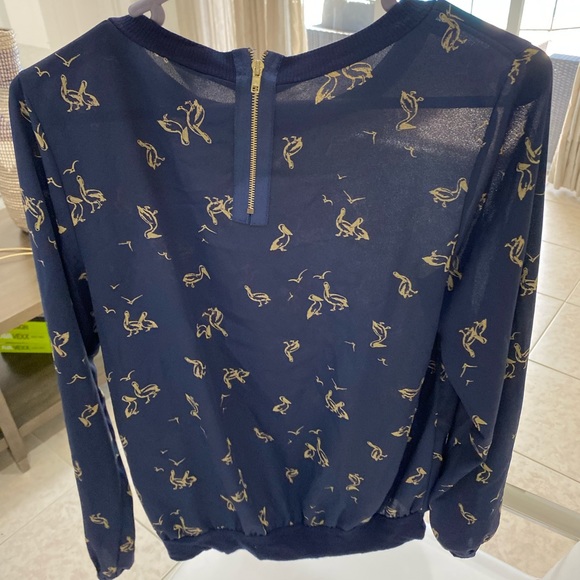 Blue navy blouse - Picture 2 of 3